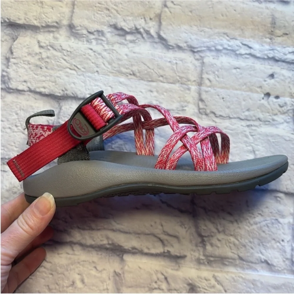 Chaco Girls ZX/1 Ecotread Sport Sandals Pink and Gray Like New Kids Size 3